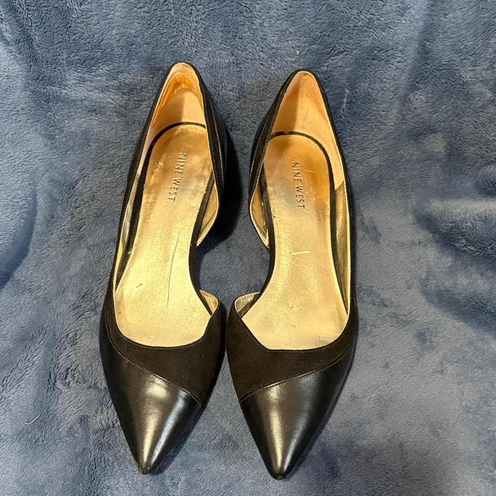 Nine West Black Pointed Toe Flats